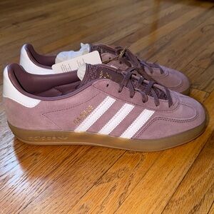 adidas Gazelle Indoor Shadow Fig (Women's) Brand New Never Worn